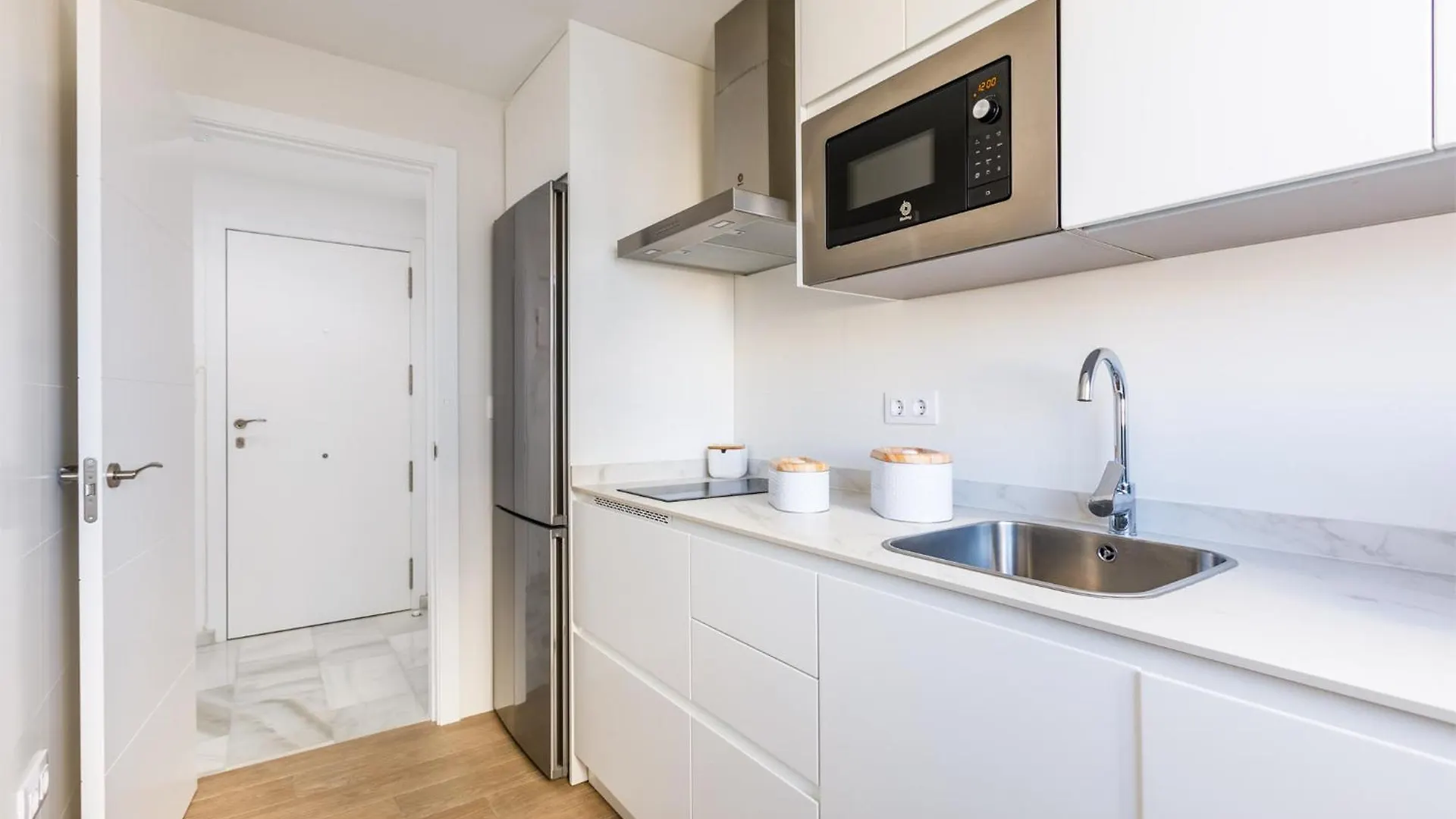 A&N Los Angeles Torre Del Mar Apartment